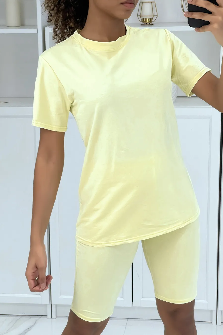 -Ensemble T-shirt et cycliste jaune avec ceinture