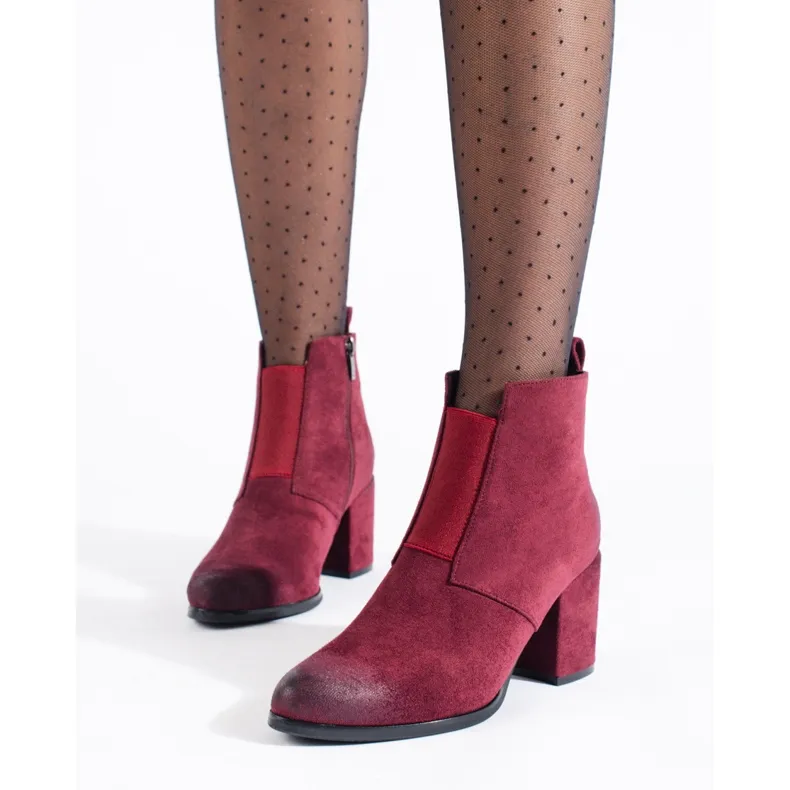 Bottes bordeaux pour dames sur un poteau avec un élastique Shelovet rouge