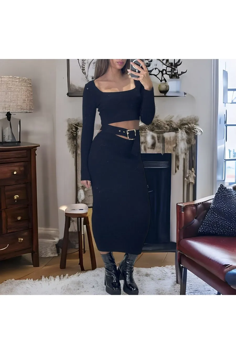 Ensemble haut et jupe noir avec accessoire ceinture intégré 