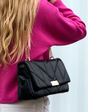 Pochette noire matelassée à détail doré