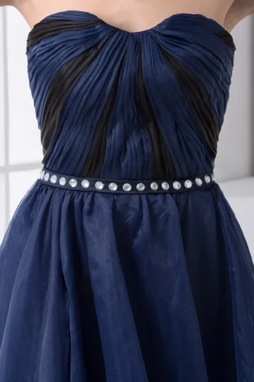 Robe bleu nuit  bustier coeur avec ceinture ornée de strass & fente latérale pour mariage