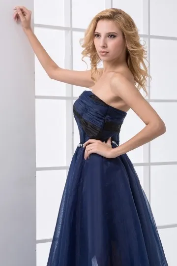 Robe bleu nuit  bustier coeur avec ceinture ornée de strass & fente latérale pour mariage